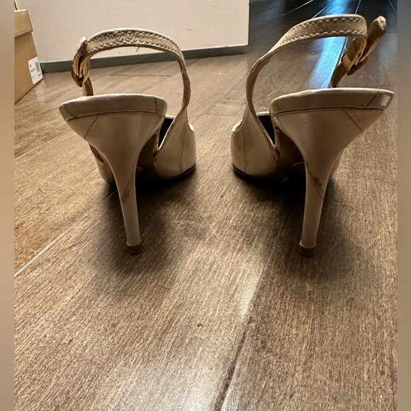 Dolce and Gabbana sling back pumps heels 36.5 - Picture 4 of 5